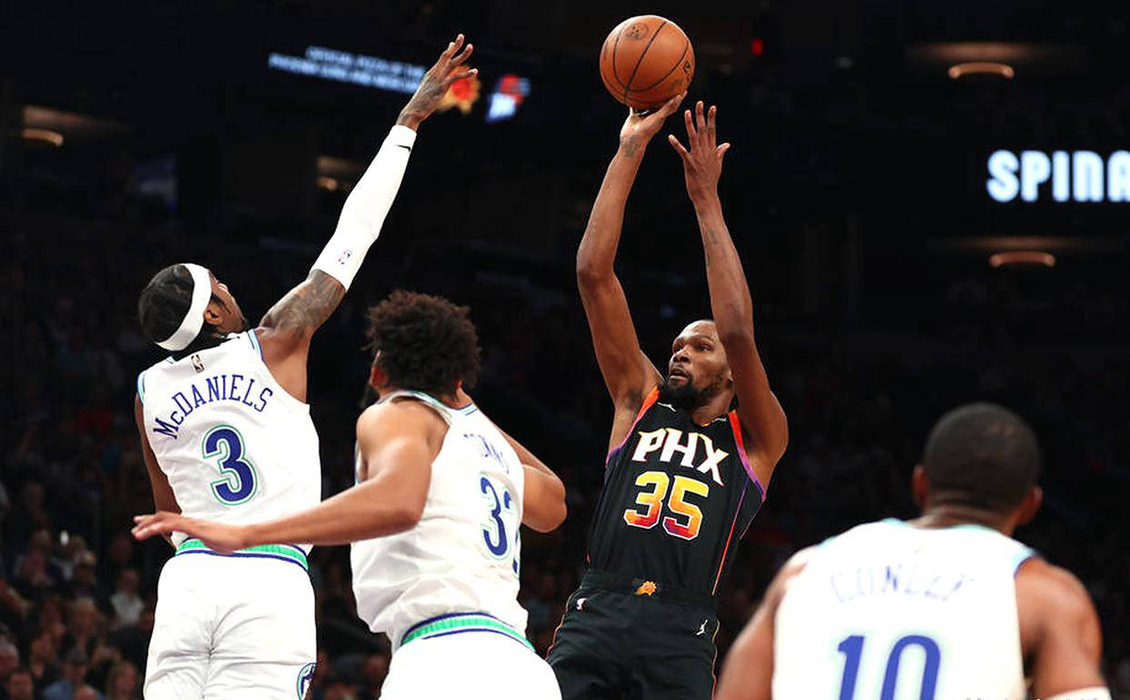 为什么太阳要顶薪续约布克?