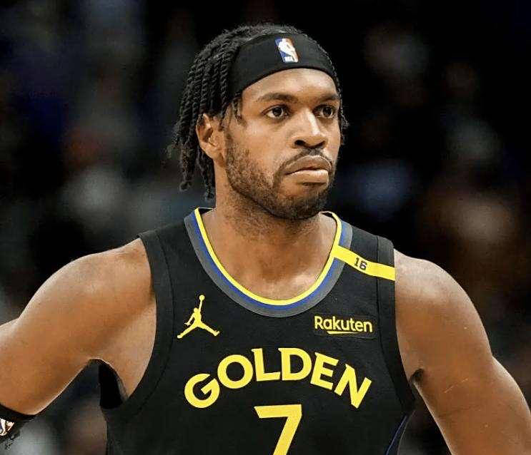 勇士官方晒球员扣篮集锦,两名替补入选引发争议