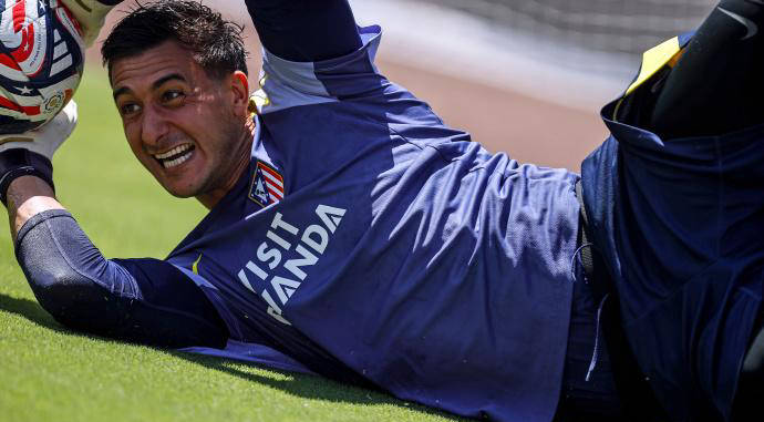 西甲175亿欧元引援震动,马德里竞技超越皇家马德里