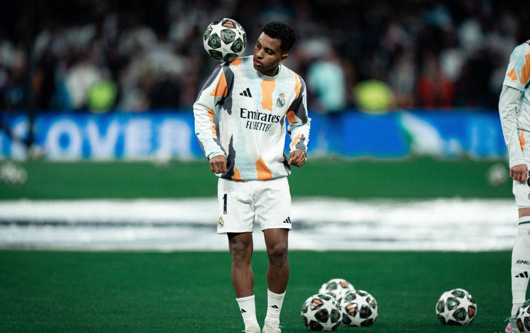 意甲转会最新动态:米兰买入两名后卫,国际米兰转会备选受阻