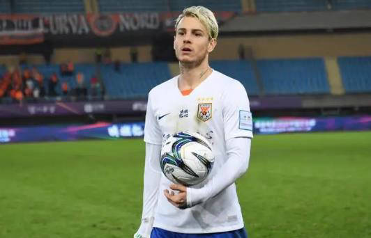 成都蓉城外援引援计划：留下卡隆，莱切特和古尔芬克尔或续约