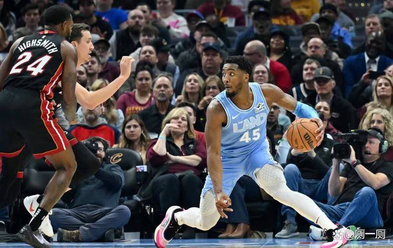 热火爆冷击败76人,阿德巴约开云防守端统治力十足