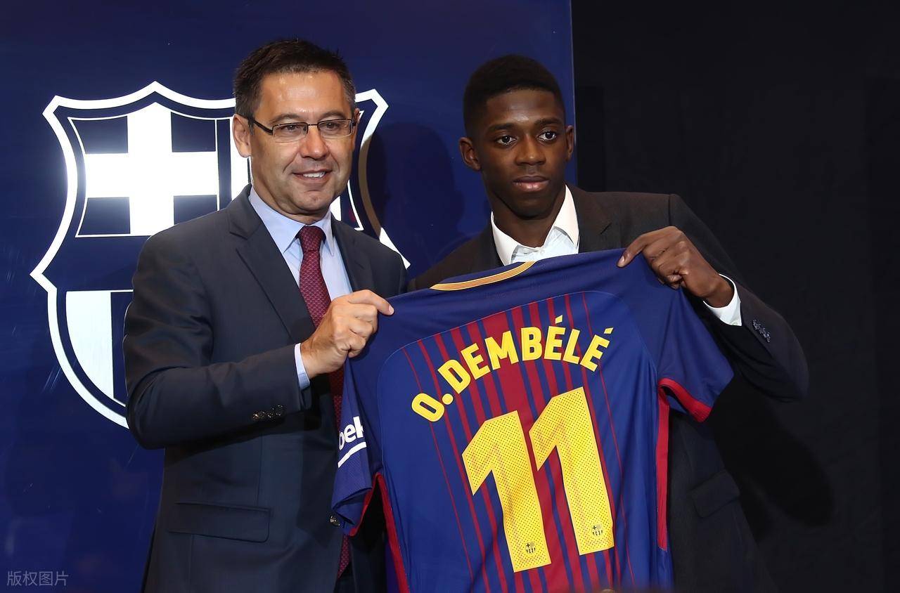 足坛历史上非常贵的五笔球员转会！巴萨占两人谁再说巴萨没钱跟谁急