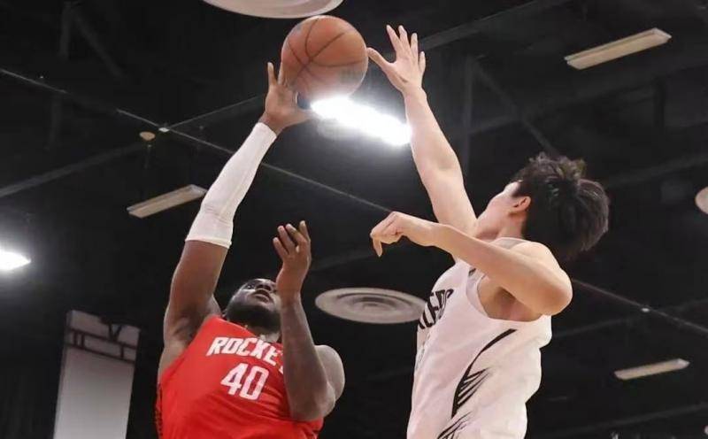 NBA I 杨瀚森篮板数据创新高