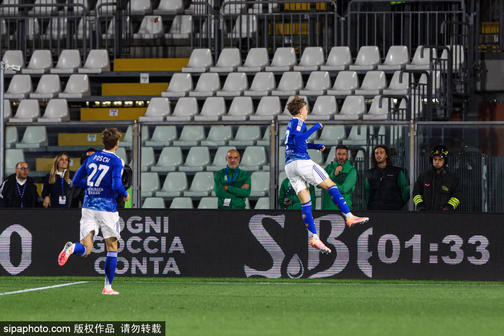 尼科-帕斯：21岁新星助科莫完胜尤文，意甲赛季表现惊艳！