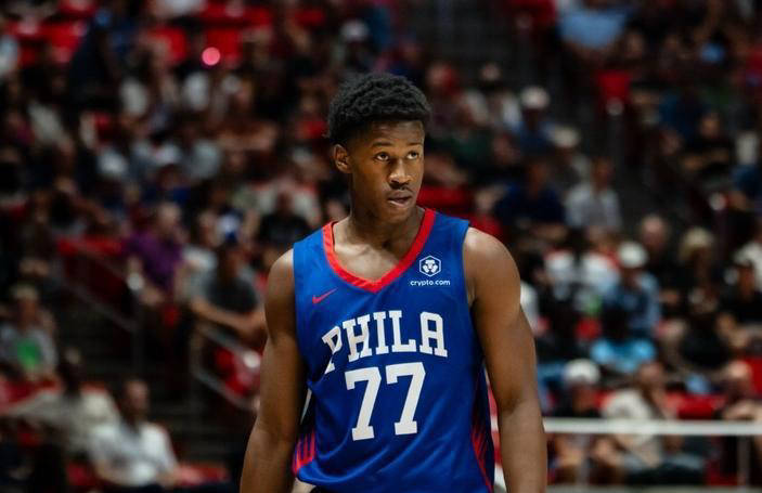费城76人探花新星崭露头角，首秀狂砍34分创队史纪录
