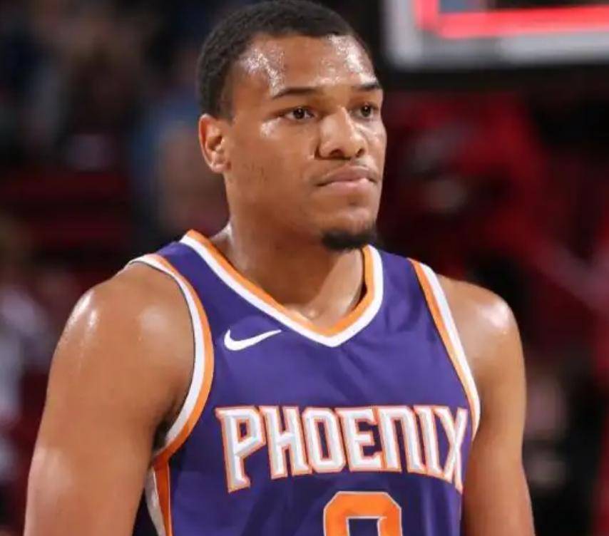 CBA非常新消息：广东签下超级外援，史密斯正式加盟，乔治加盟广州