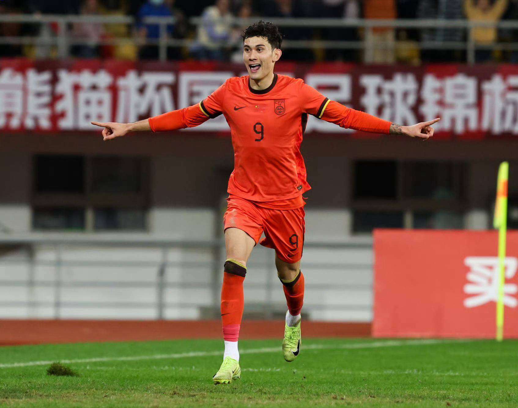 韩国男足输给中国男足，脸都不要了？韩国媒体：简直就是耻辱！