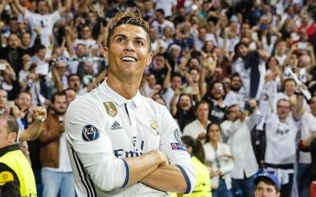 C罗到底有多少钱？仅薪金收入已接近10亿欧元