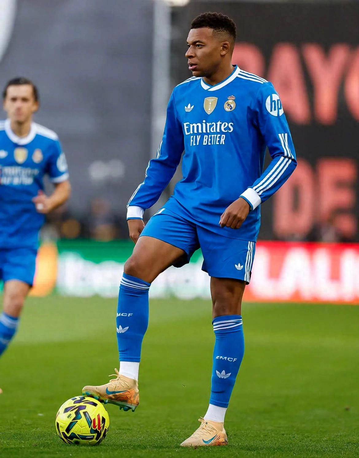 爆冷！皇马0-0巴列卡诺！姆巴佩哑火，球队集体低迷！