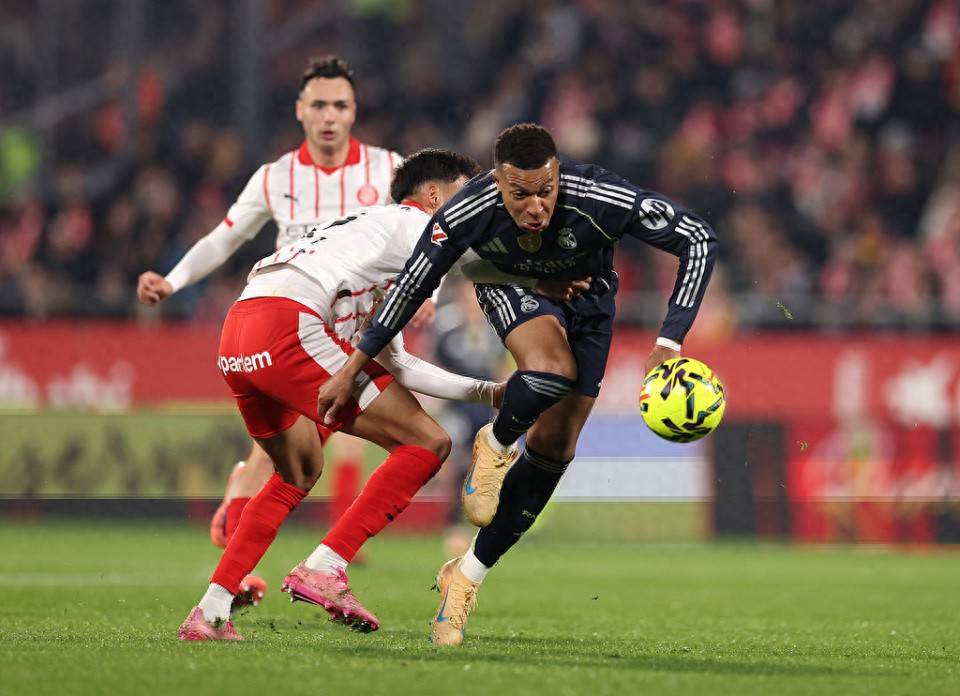 终极难题：在皇马，换下姆巴佩和赢得欧冠哪个更难？