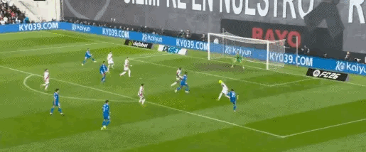 爆冷！皇马0-0巴列卡诺！姆巴佩哑火，球队集体低迷！