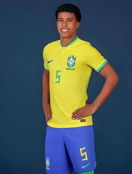 巴西队世界杯名单公开：最强26人出炉，唯独少了内马尔