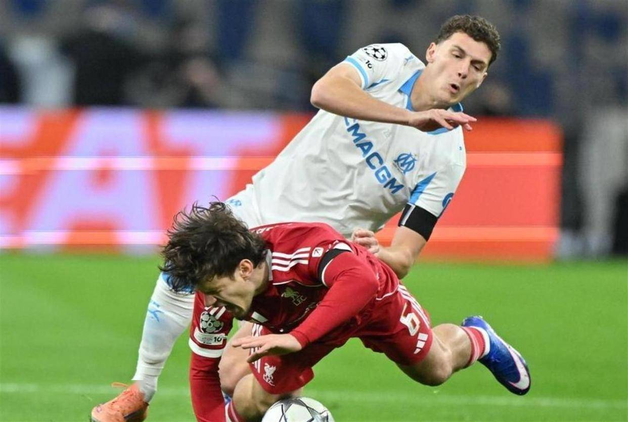 英超豪门三球横扫：欧冠7场5胜，排名第四，已有两队提早出线